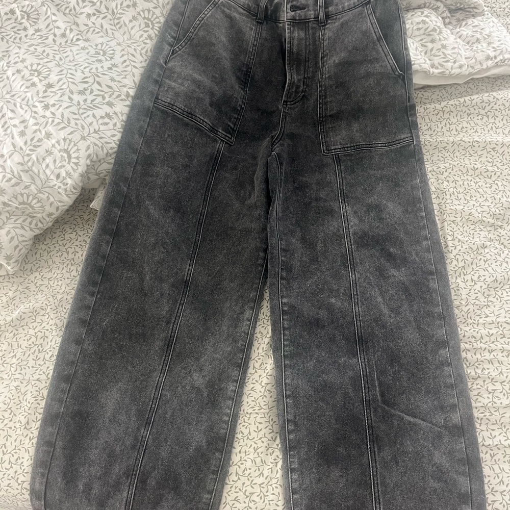 Women's Gray Relaxed Jeans
